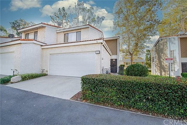 1st image of 1111 W Whittlers Ln #42