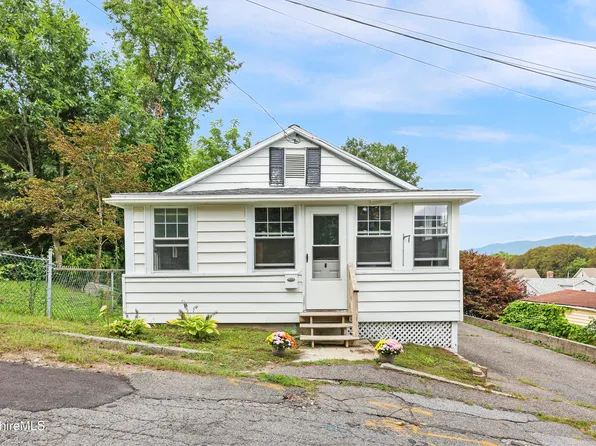 3 Lambert Ter, Adams, MA 01220