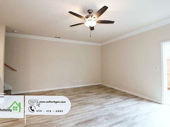 3rd image of 838 Mission De Oro Dr #B