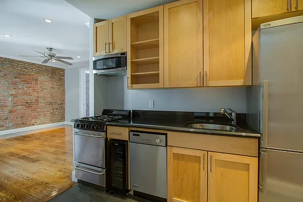 Rented by Centennial Properties NY | media 59