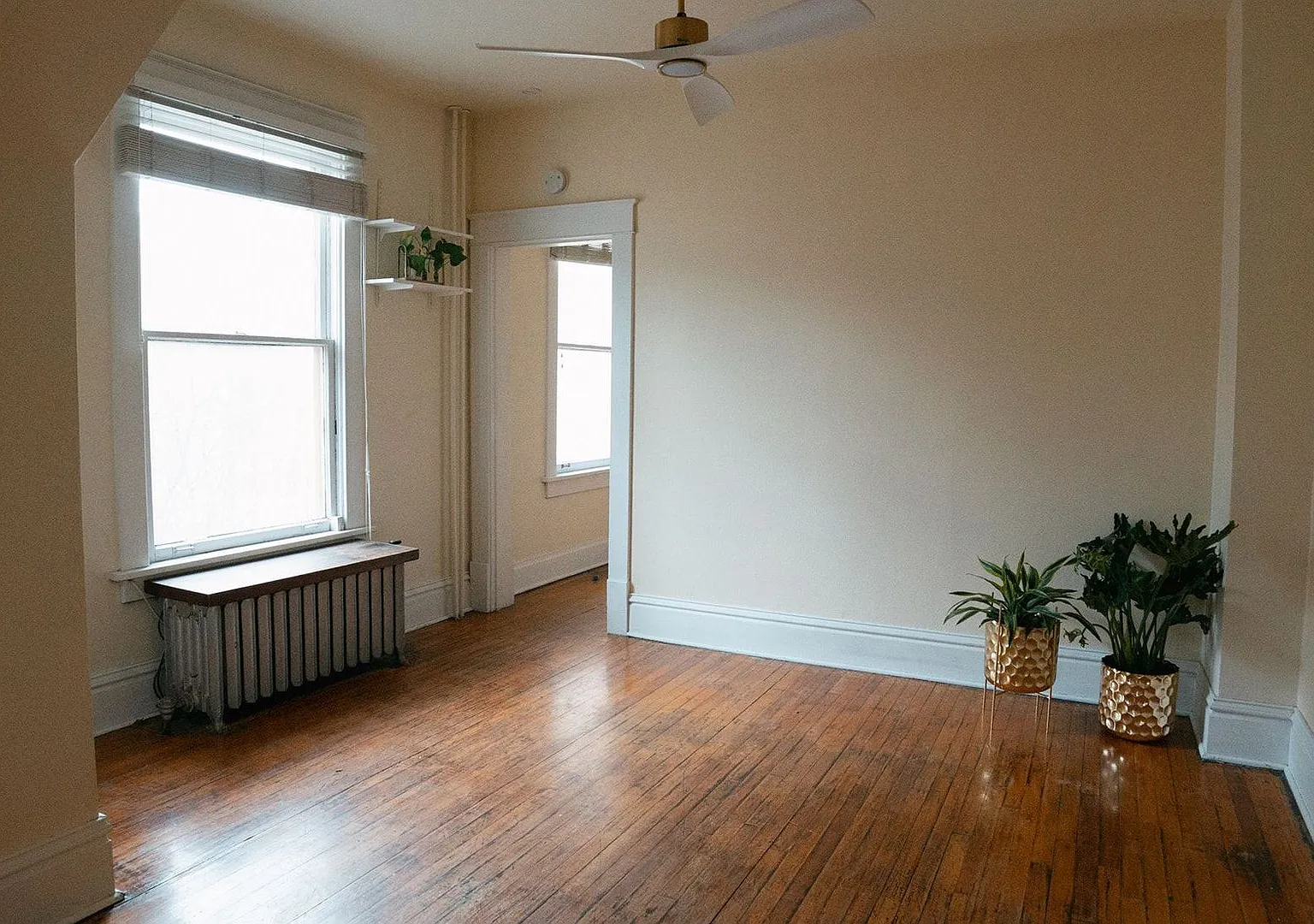 808 East 18th Street Apartments — Photo 2