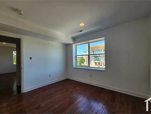 5501 Foote St NE — Photo 8