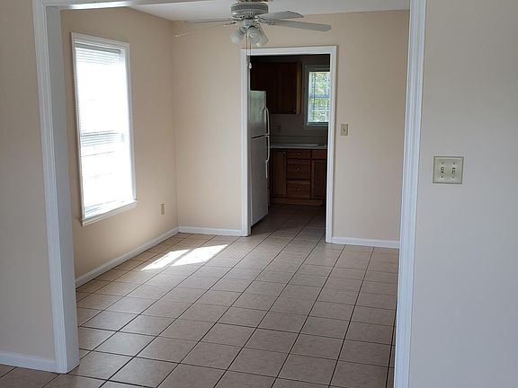 3rd image of 1708 Almond Tree Pl #A
