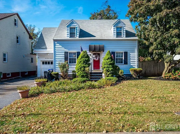 137 5th St, Edison, NJ 08837