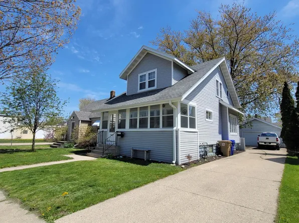 7005 32nd AVENUE, Kenosha, WI 53142