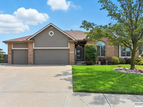 7401 S 186th St, Omaha, NE 68136