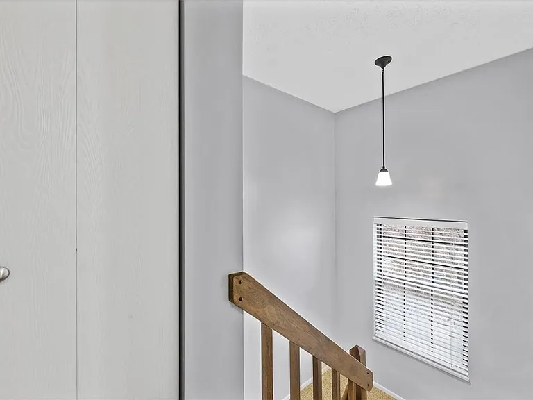 1101 Timberglen Dr — Photo 12