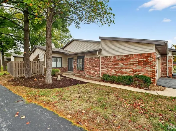 11539 Sandy View Dr, Saint Louis, MO 63146