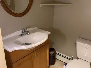 16 Rapalus St, Indian Orchard, MA 01151