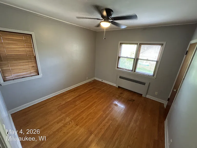 3370 S Princeton Ave — Photo 2