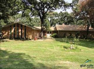 22397 Bluewater Rd, Chandler, TX 75758