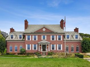 25891 W Old Gilmer Rd, Grayslake, IL 60030