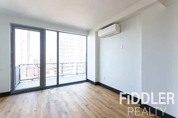 Rented by The KCI Group | media 152