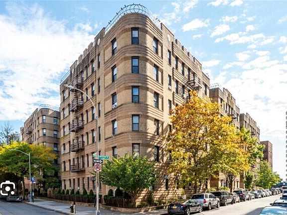 2nd image of 1150 Brighton Beach Ave APT 5M