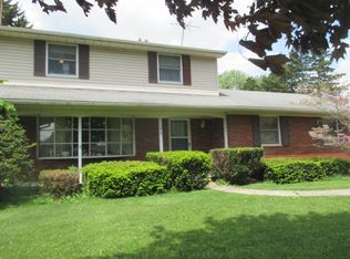 199 Bates Ln, Monroe, MI 48162