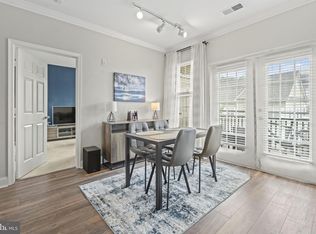 3009 Nicosh Cir UNIT 4301, Falls Church, VA 22042