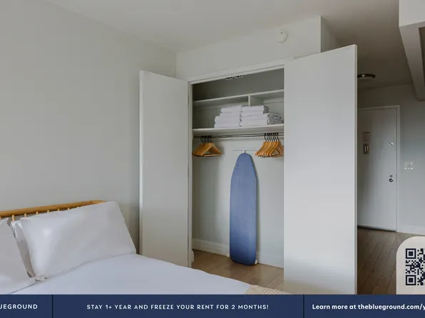 235 West 48th Street image 12 of 24