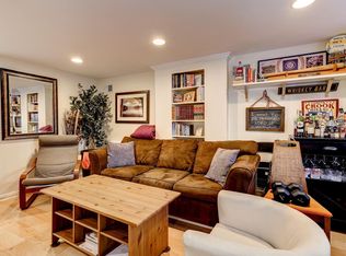 1424 Swann St NW APT B, Washington, DC 20009