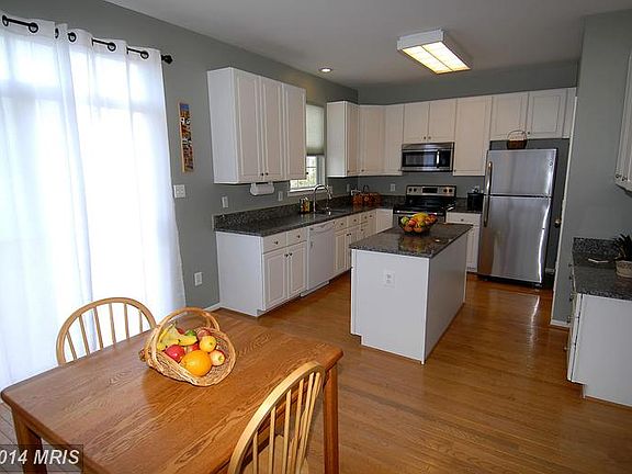 2nd image of 45034 University Dr
