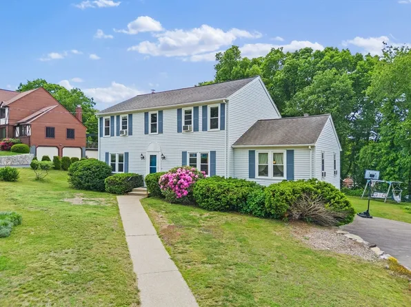 6 Bear Hill Rd, Milford, MA 01757