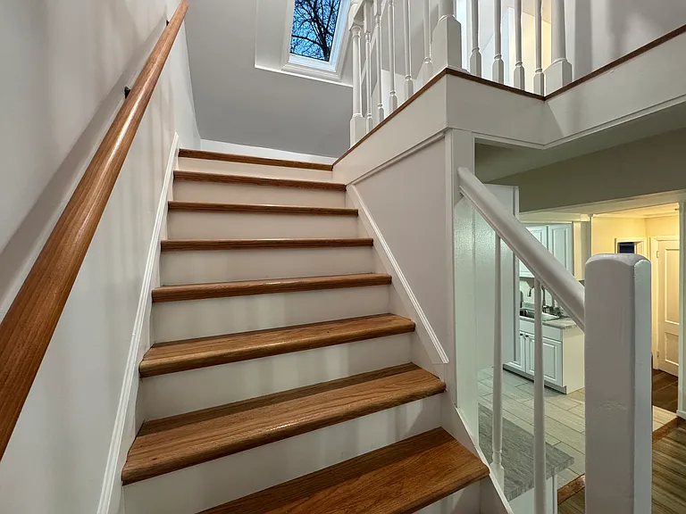 404 S Main St #2 — Photo 3