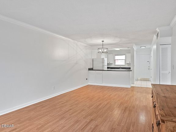 3rd image of 2801 N Halifax Ave APT 244