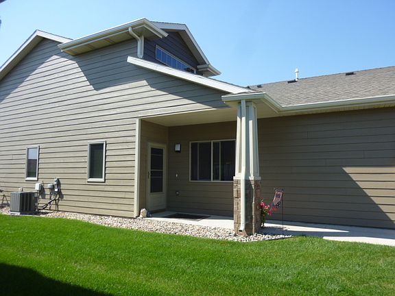 2nd image of 737 E Eldorado Dr.