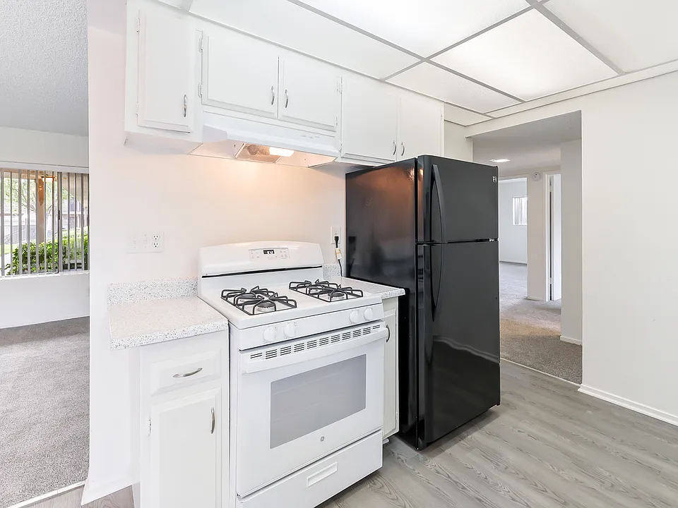Kimberly Arms Apartment Homes