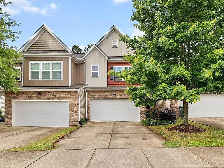 708 Ennis Creek Ln — Photo 6
