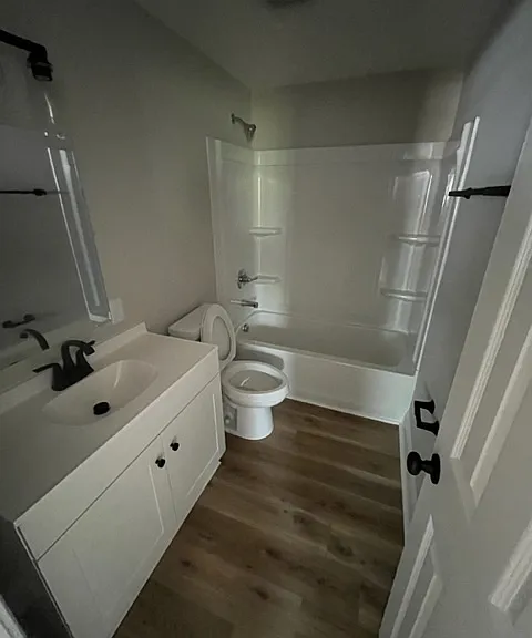 102 Tumblewood Ct — Photo 9