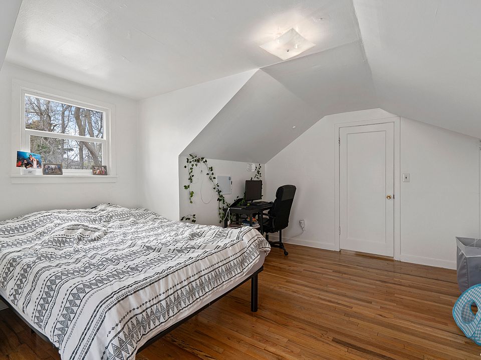 1st image of 64 N I St #1