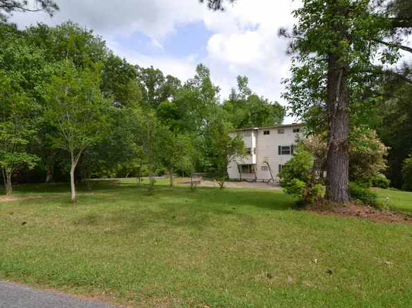 6876 Barrow Hill Dr, Saint Francisville, LA 70775