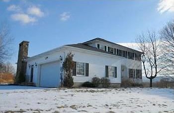 2nd image of 70 Tuthill Rd