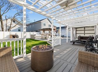 431 Beach 35th Street, Far Rockaway, NY