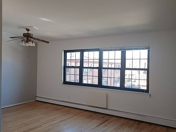 3rd image of 156-00 80th St #2