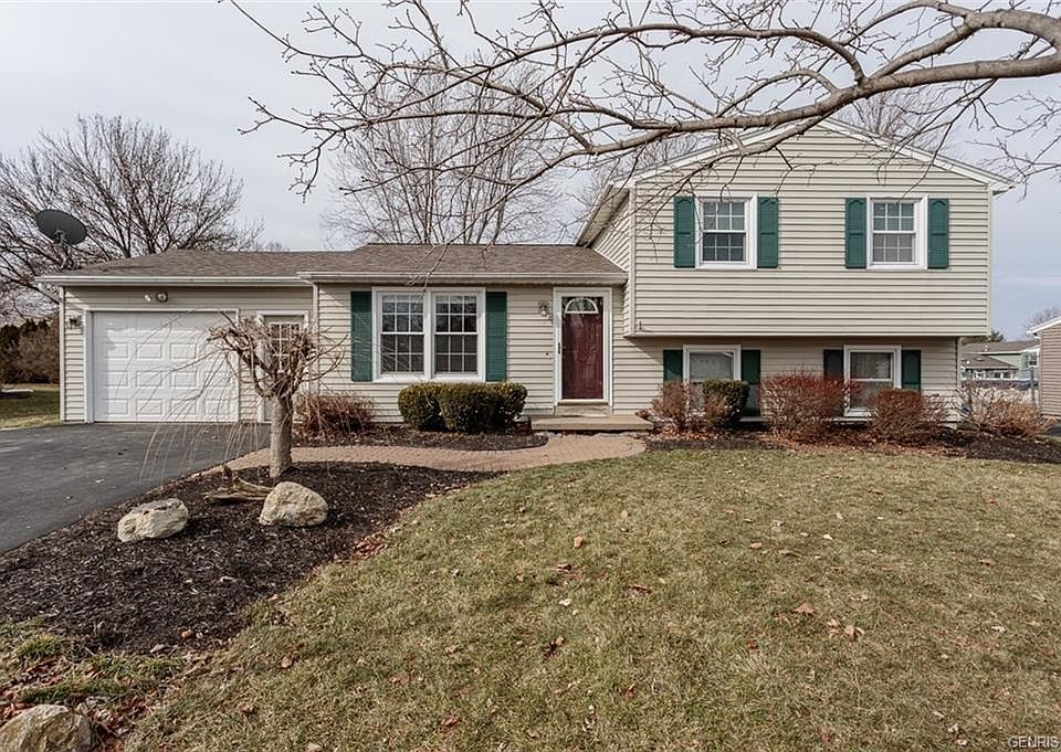 1st image of 1736 Birchwood Dr