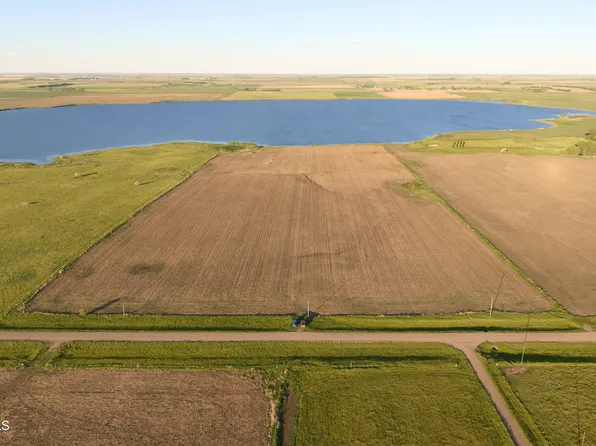 9th Ave SE, Strasburg, ND 58573