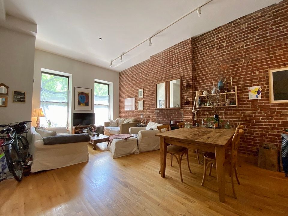 1st image of 123 W 120th St