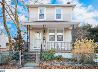 300 N Fairview St, Riverside, NJ 08075