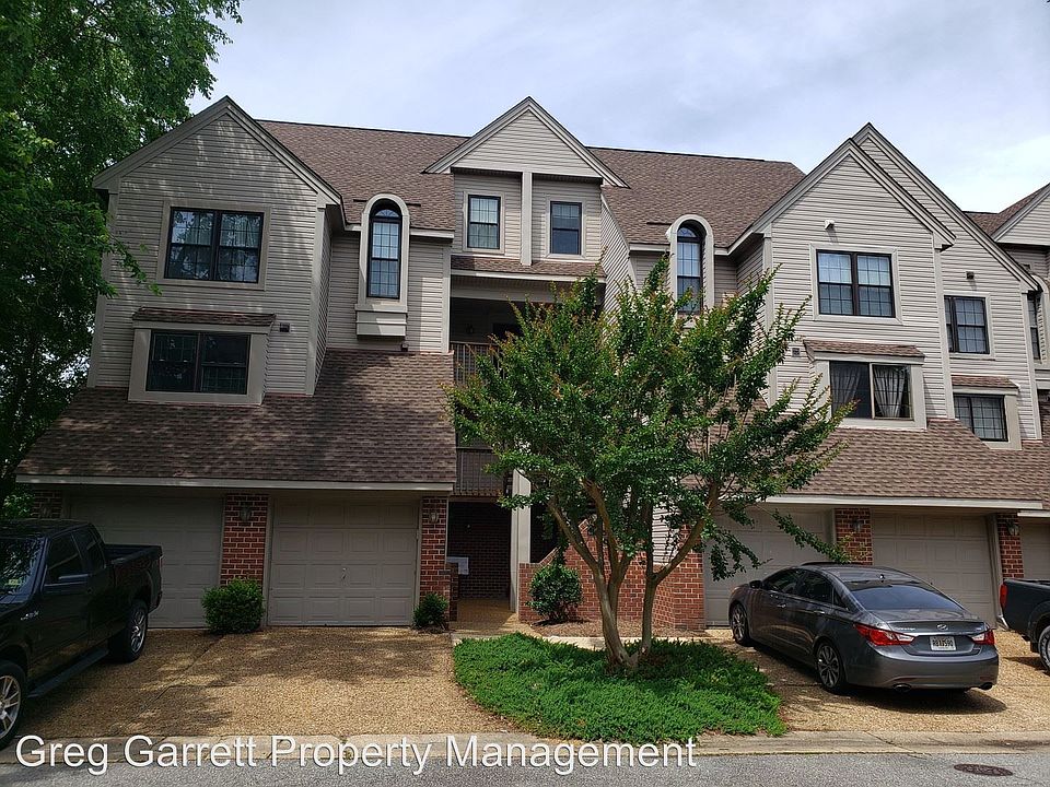 1st image of 744 Rock Crest Ct APT 102