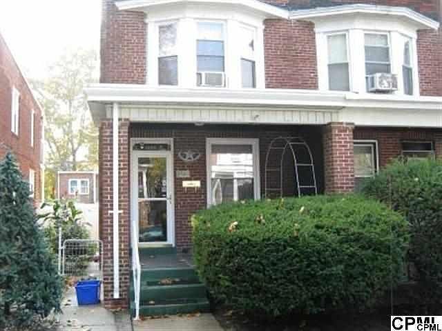 1st image of 2624 Reel St