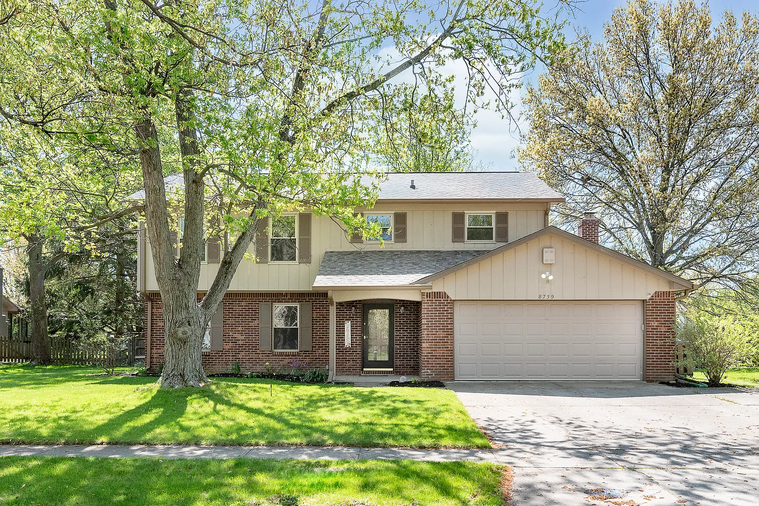 8739 Gunpowder Dr photo 1