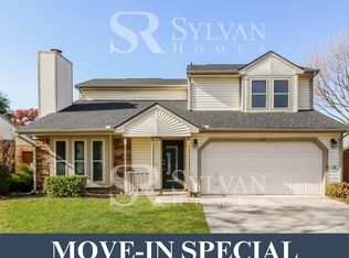 517 Yellowstone Dr, Grapevine, TX 76051