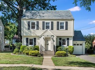 43 Oak St, Teaneck, NJ 07666