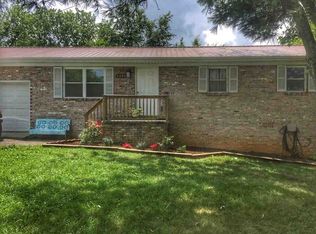 3351 Blue Springs Rd, Strawberry Plains, TN 37871