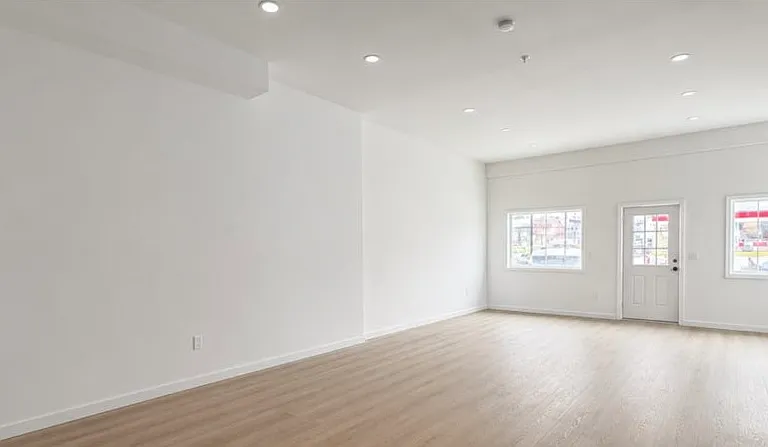 43 N Front St #1 — Photo 1