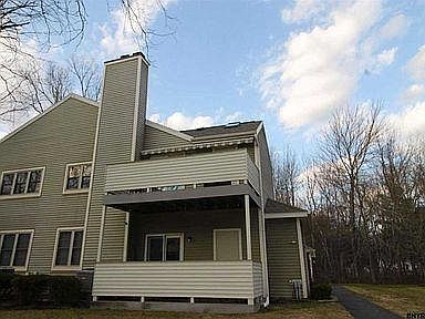 1st image of 117 Monmouth Way