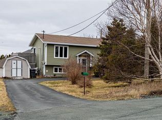 15 Greslet Place, Conception Bay South, NL A1X2L1