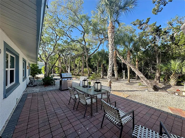 7372 Melaleuca Way — Photo 46