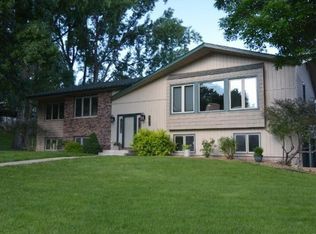 533 24th St, Red Wing, MN 55066